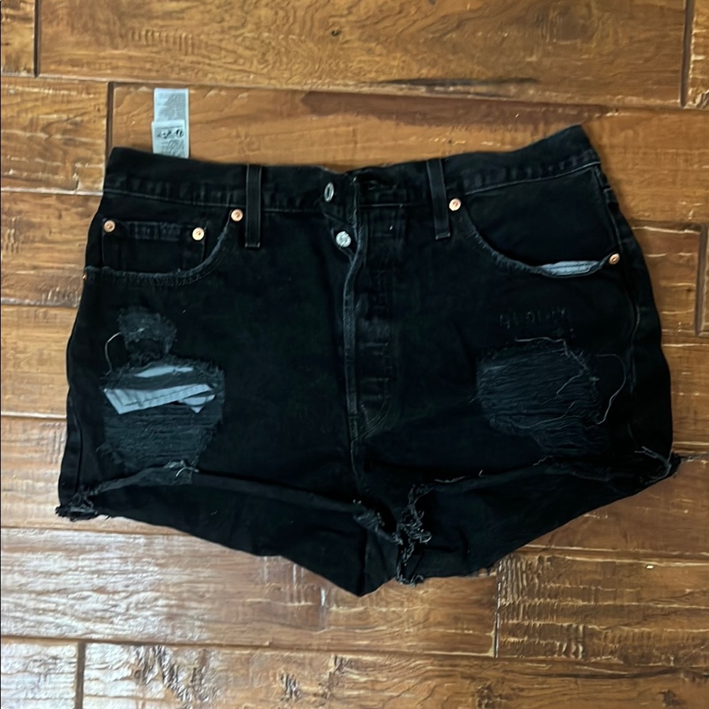 LEVI Black Distressed Women's Shorts
